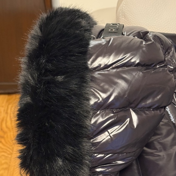 Rudsak Women's Black Puffer Coat - Picture 10 of 11